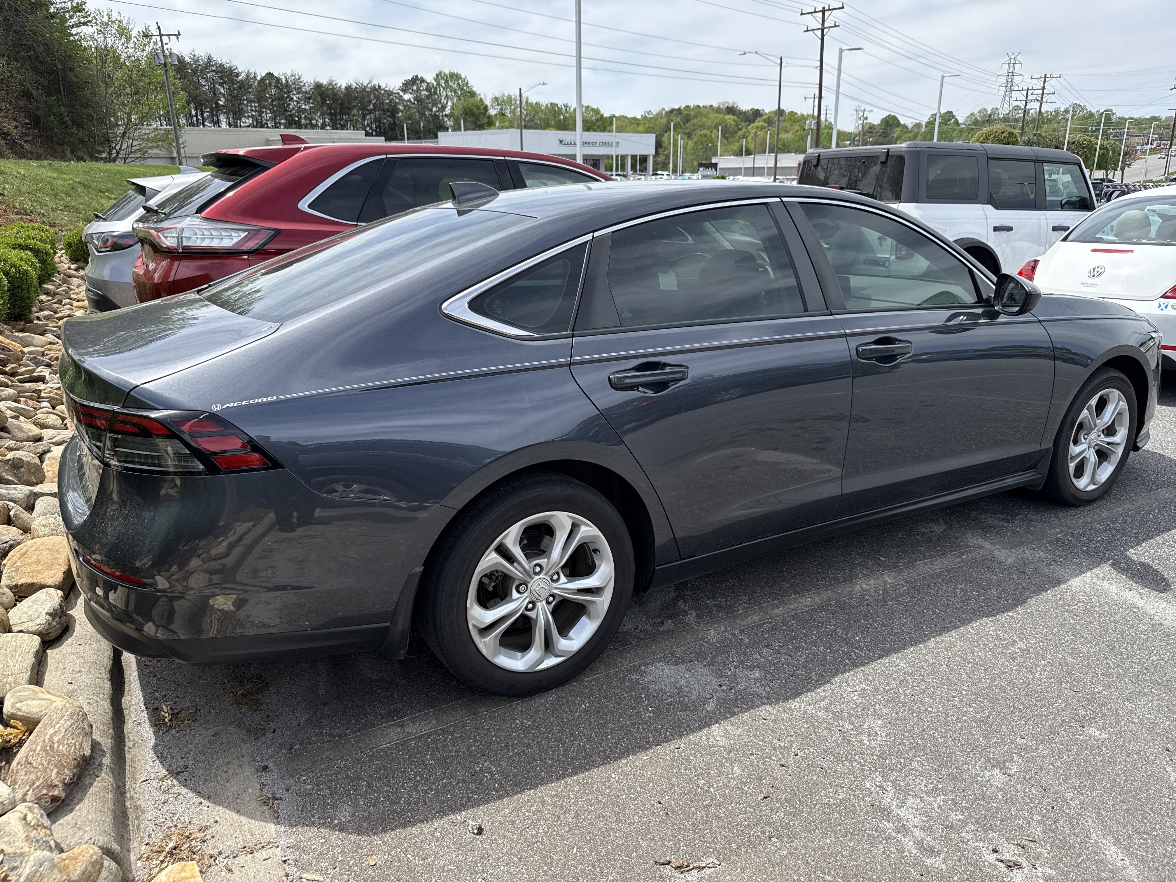 Used 2023 Honda Accord LX image 10