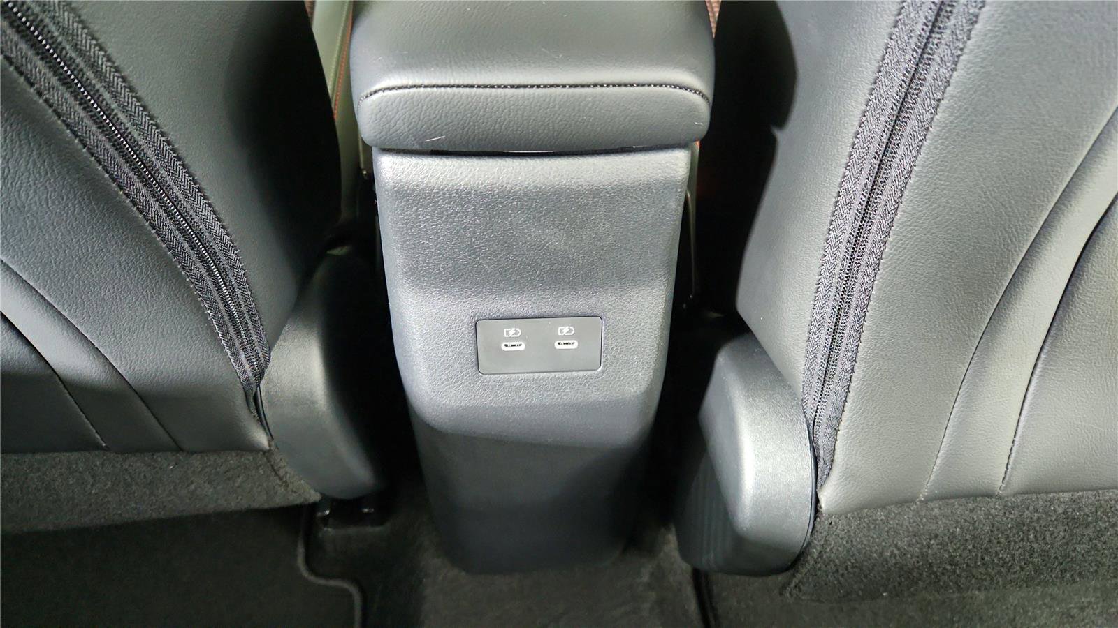 New 2026 Nissan Kicks SR w/ Cold Weather Package image 20