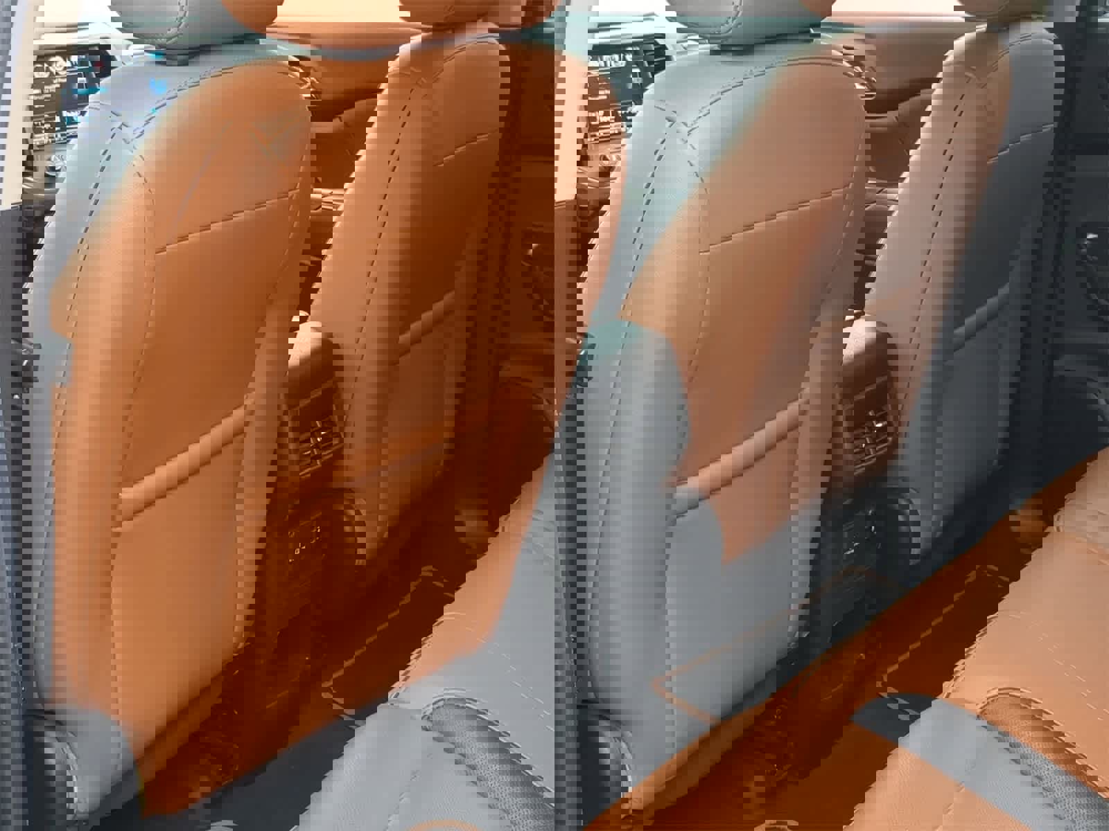 Used 2017 GMC Acadia SLT image 25