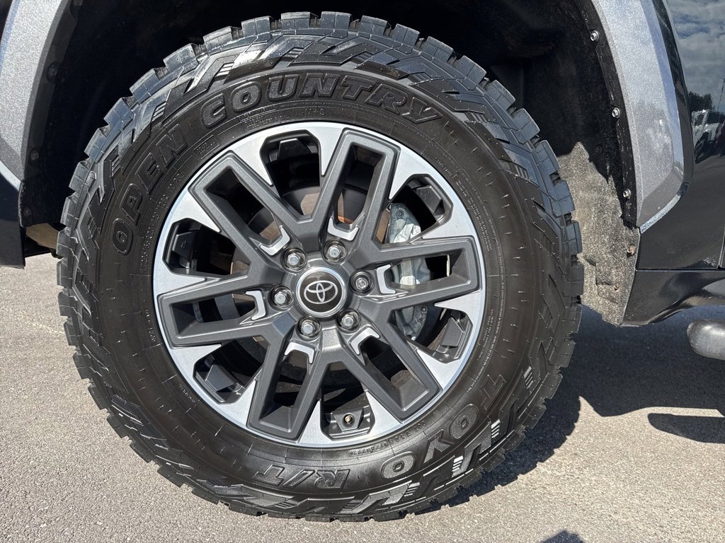 Used 2023 Toyota Tundra Limited image 14