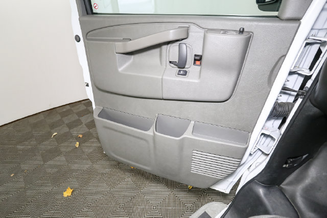 Used 2025 GMC Savana 2500 w/ Driver Convenience Package RWD image 28