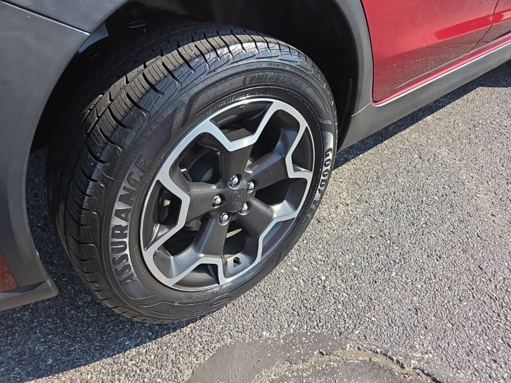 Used 2014 Subaru Crosstrek 2.0i Limited AWD/4WD image 7