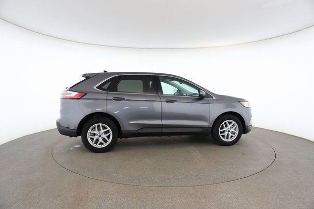 Used 2022 Ford Edge SEL image 21
