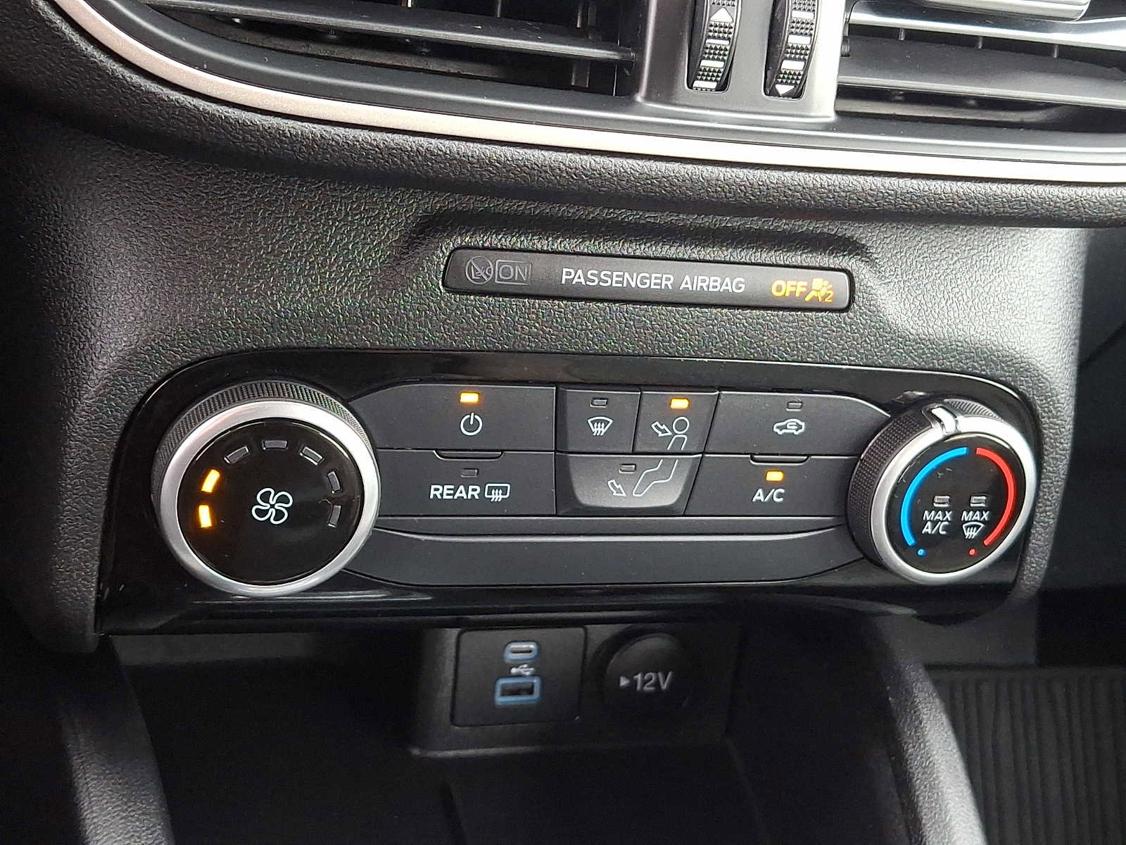Certified 2022 Ford Escape S AWD/4WD image 15