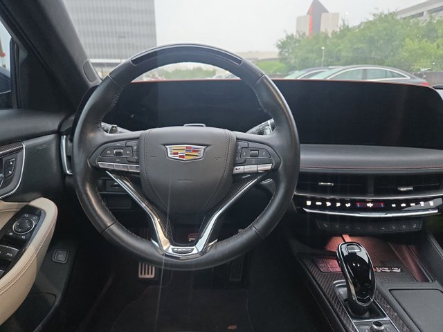 Used 2025 Cadillac CT5 V RWD image 17