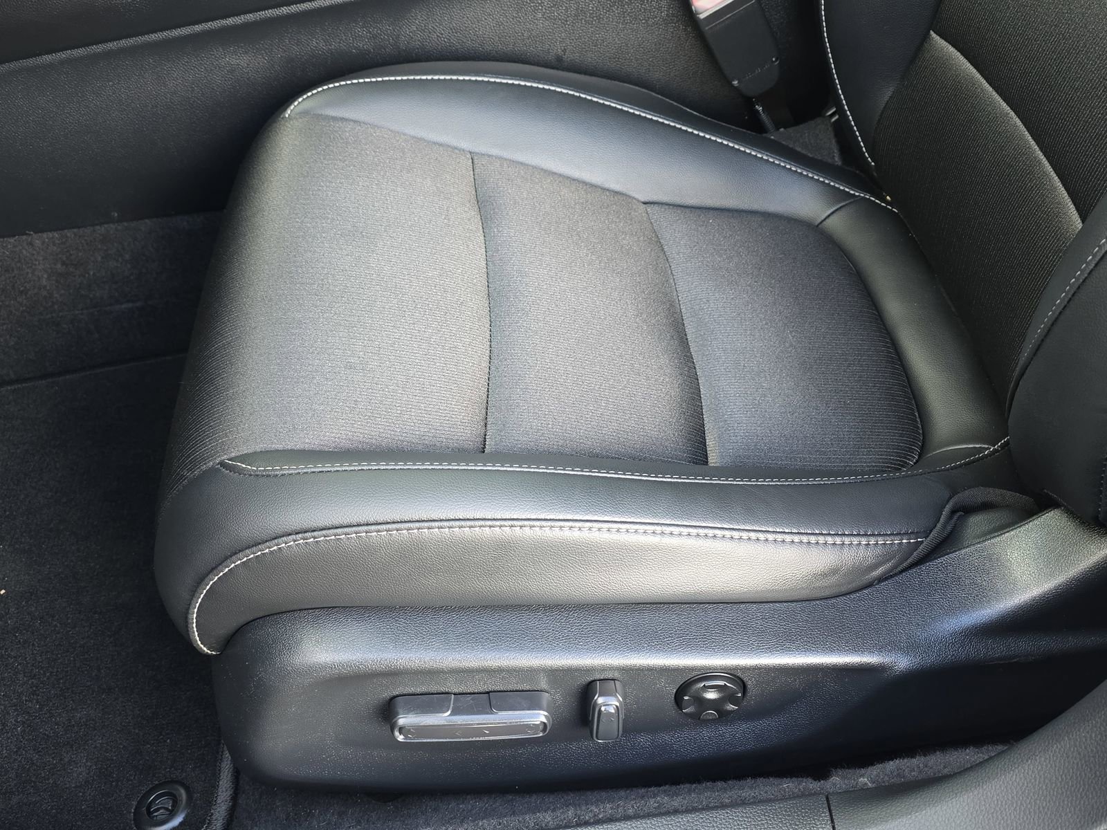 Certified 2022 Honda Accord Sport image 27