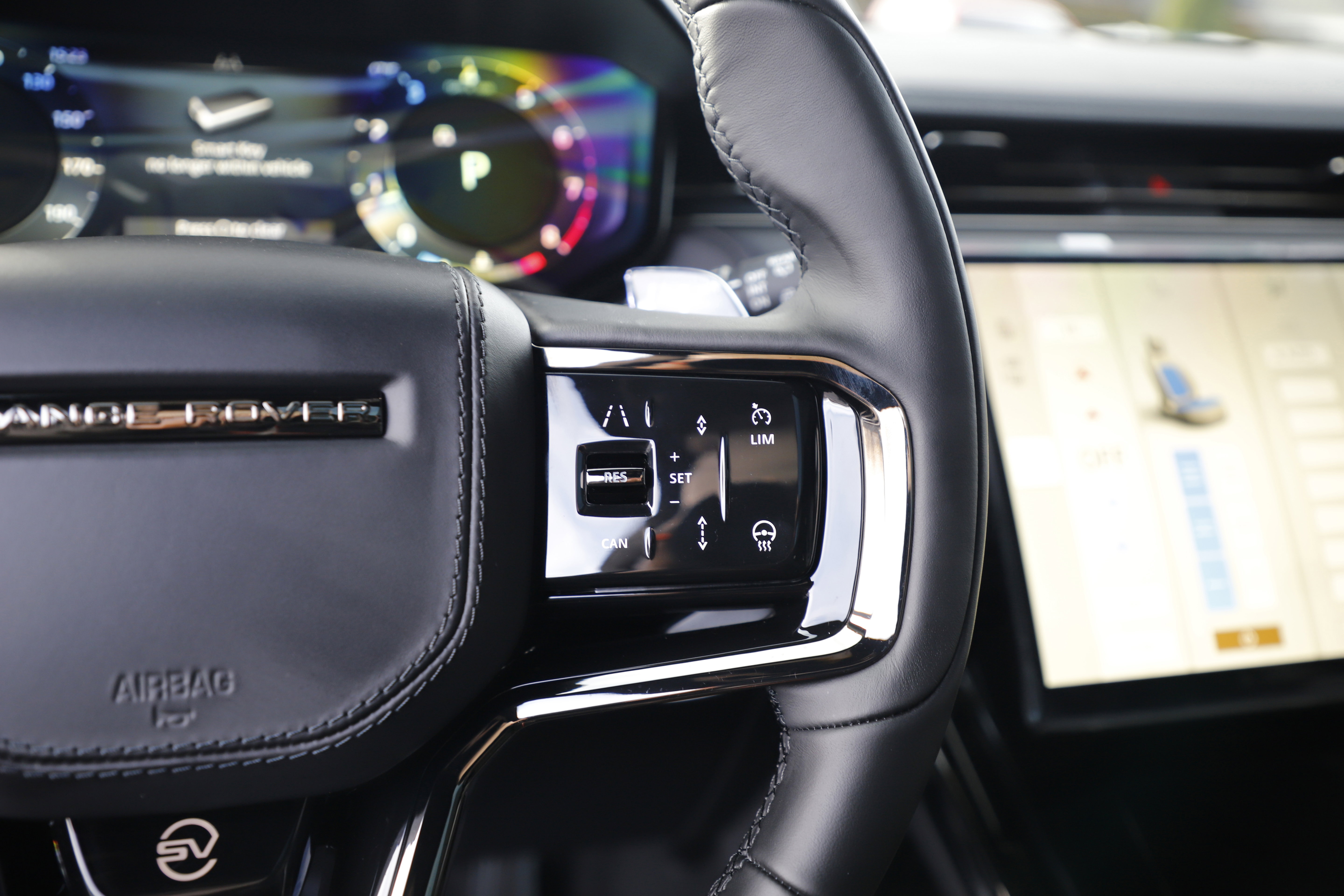 New 2026 Land Rover Range Rover Sport SV image 23