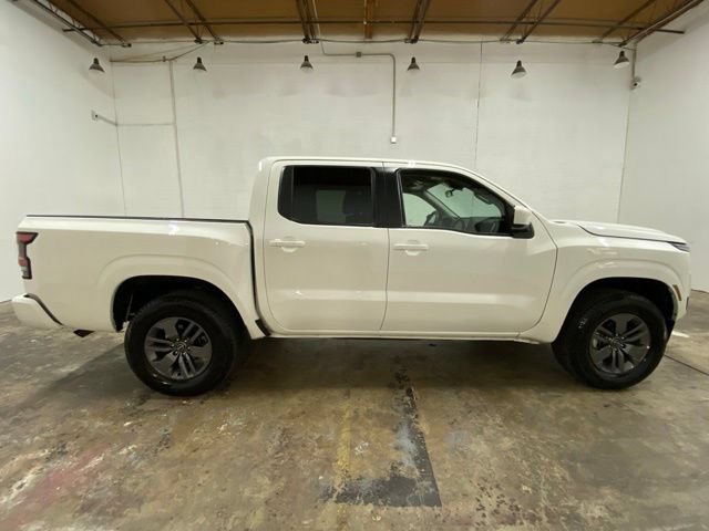 Used 2026 Nissan Frontier SV AWD/4WD image 6