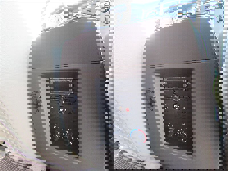 Used 2013 Ford Expedition EL XLT RWD image 28