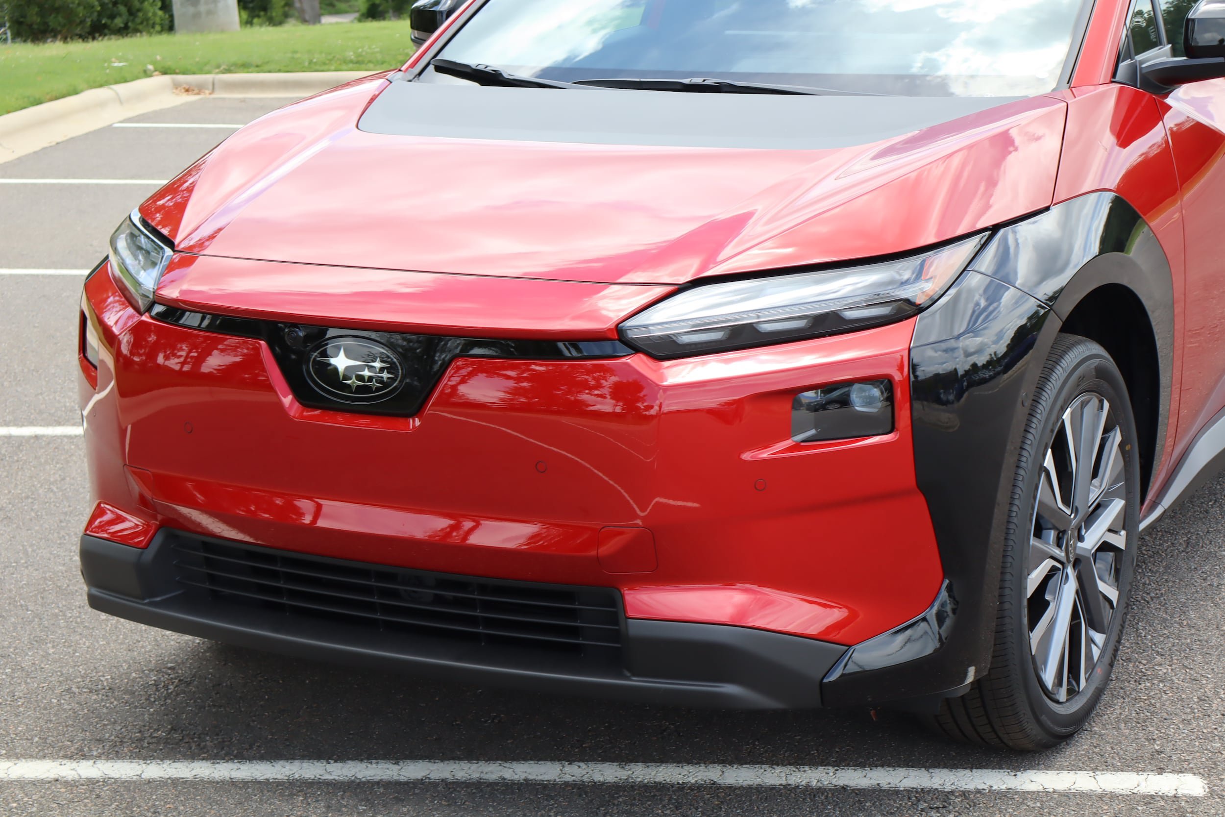 New 2026 Subaru Solterra AWD/4WD image 3