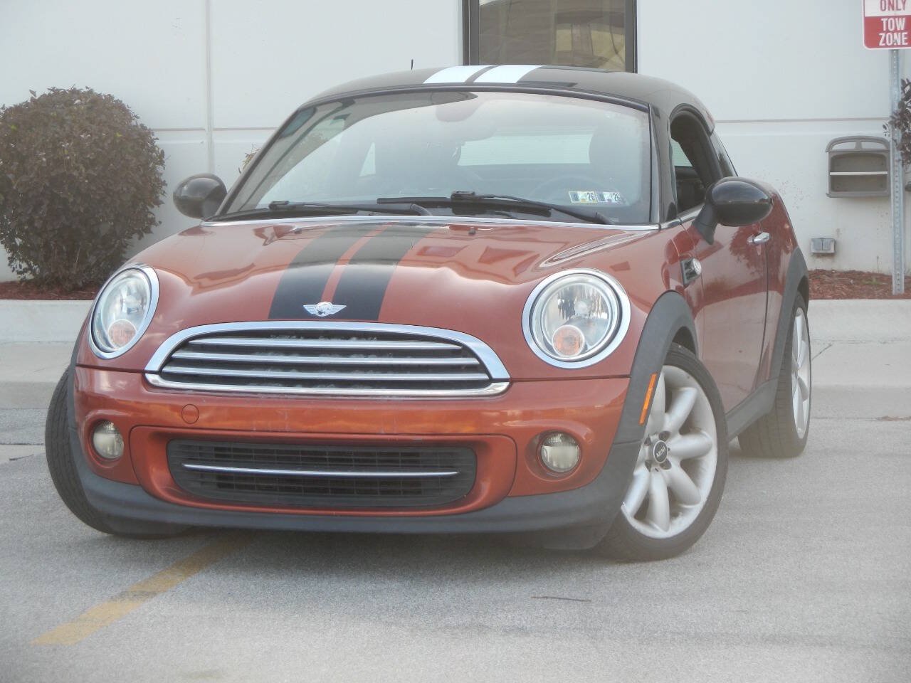 Used 2012 MINI Cooper Coupe FWD image 3