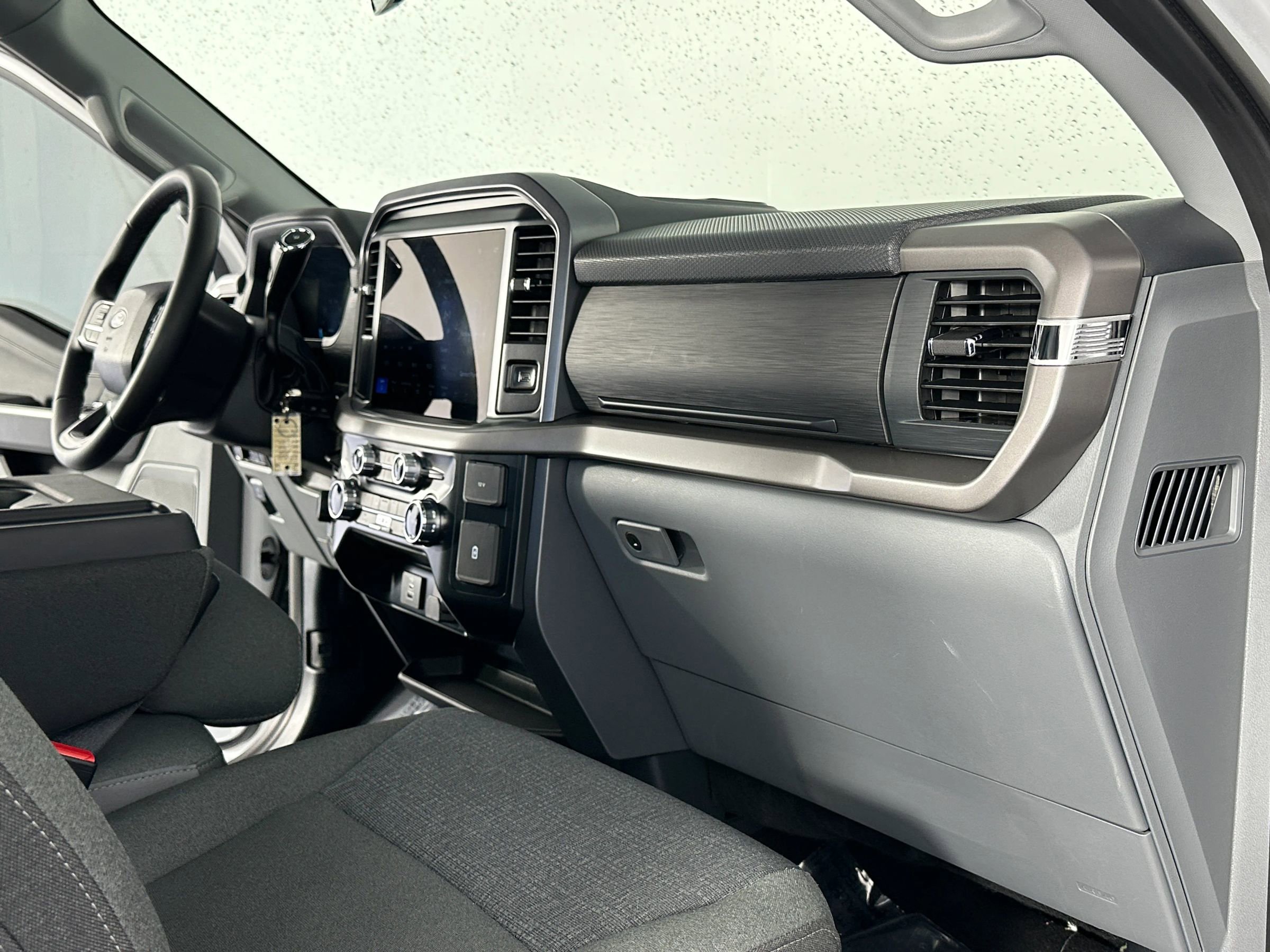 Used 2025 Ford F150 XLT w/ Equipment Group 301A Standard image 39