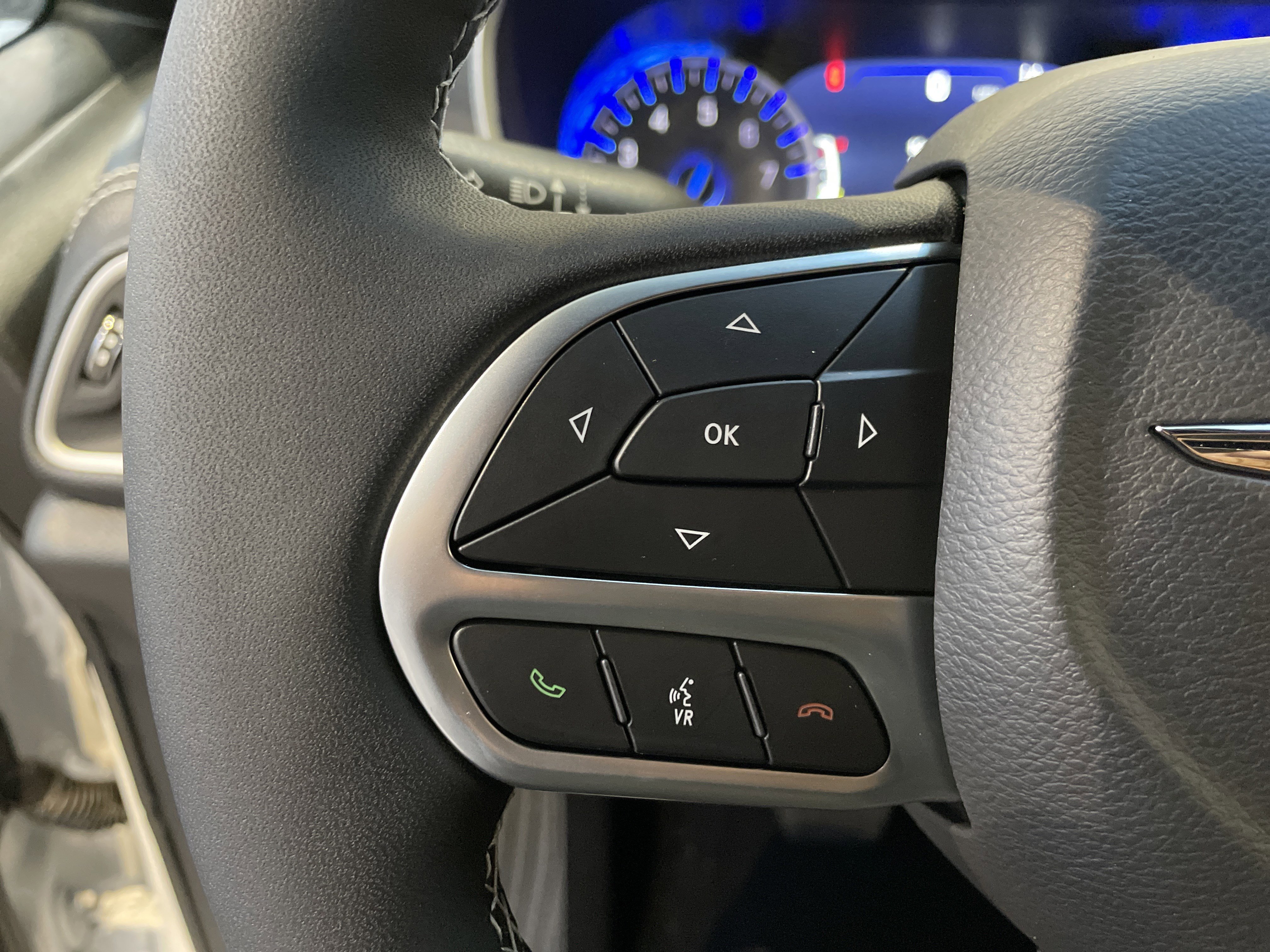 New 2026 Chrysler Pacifica Select image 19