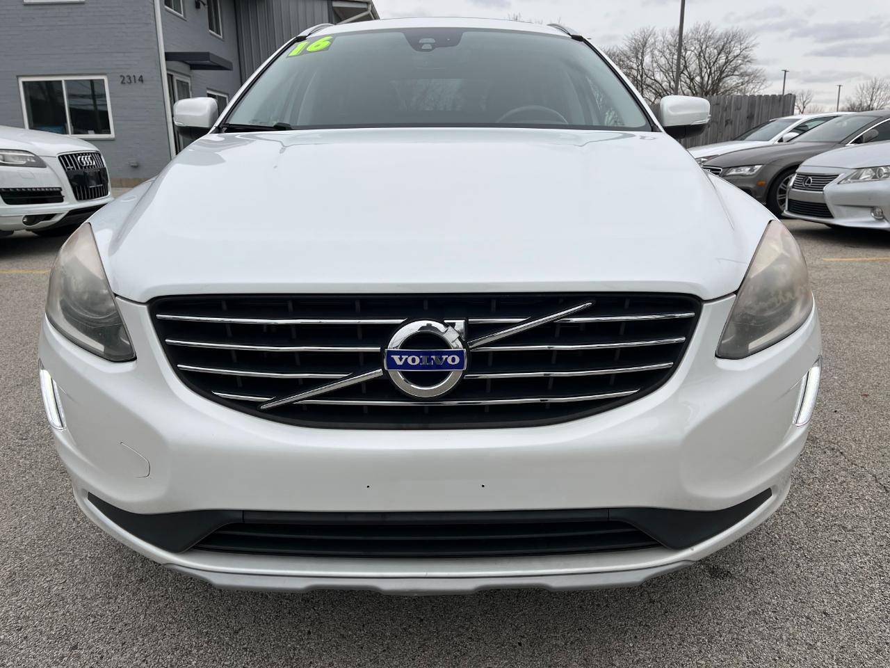 Used 2016 Volvo XC60 T5 Premier image 9