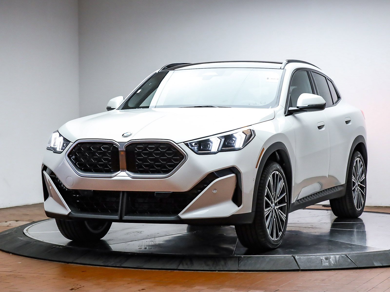 New 2026 BMW X2 xDrive28i w/ Convenience Package image 1