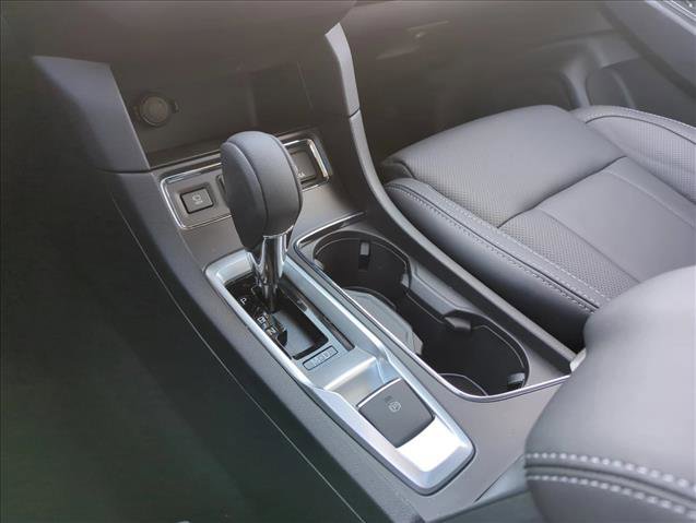 Used 2025 Subaru Ascent Limited image 13