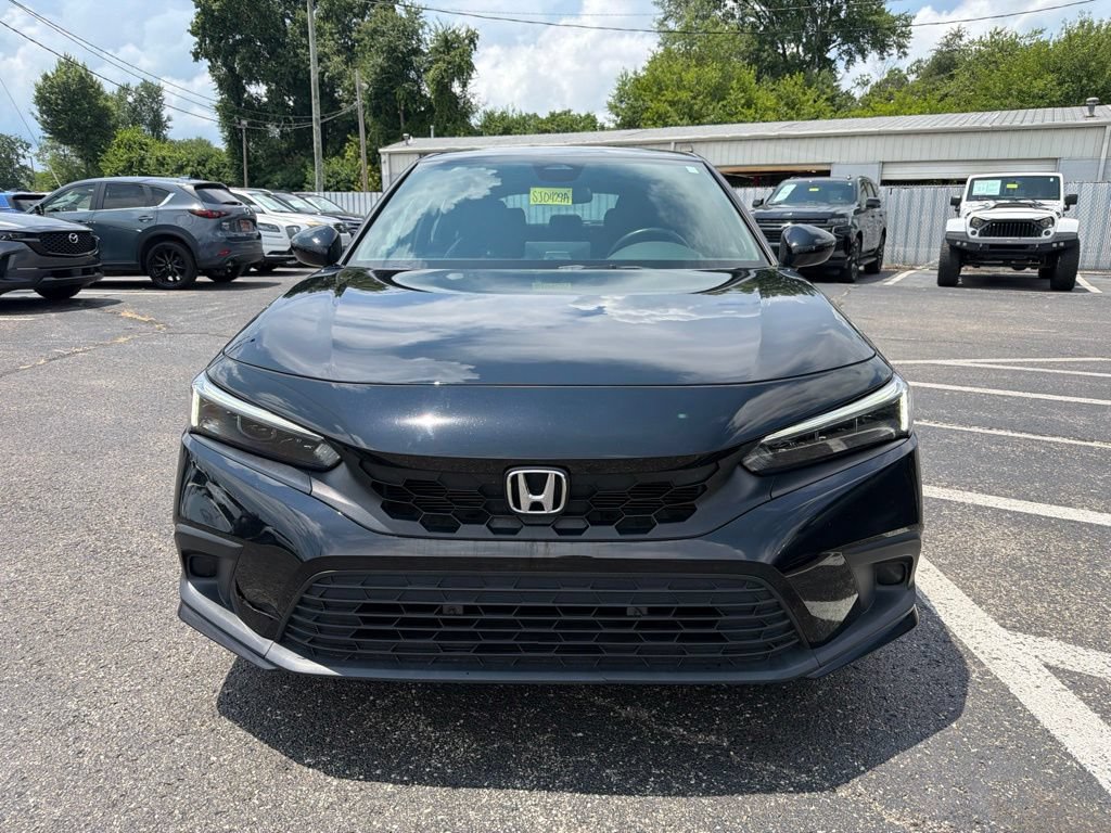 Used 2024 Honda Civic Sport image 2