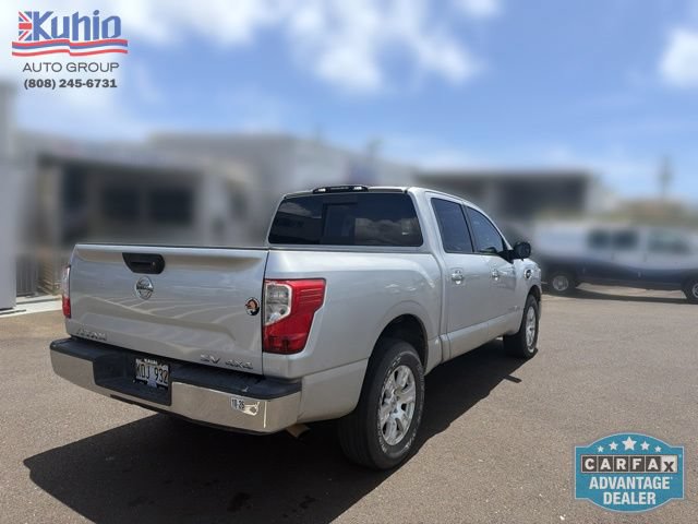 Used 2017 Nissan Titan SV AWD/4WD image 7