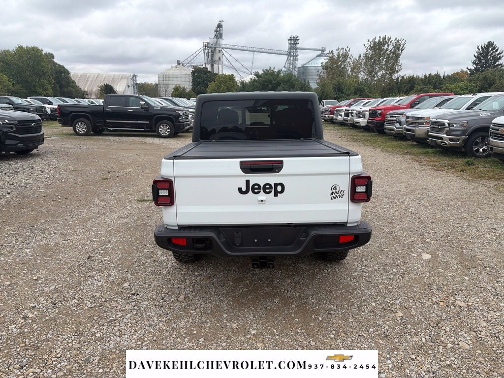 Used 2021 Jeep Gladiator Sport AWD/4WD image 4