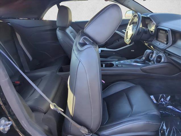 Used 2018 Chevrolet Camaro LT image 20