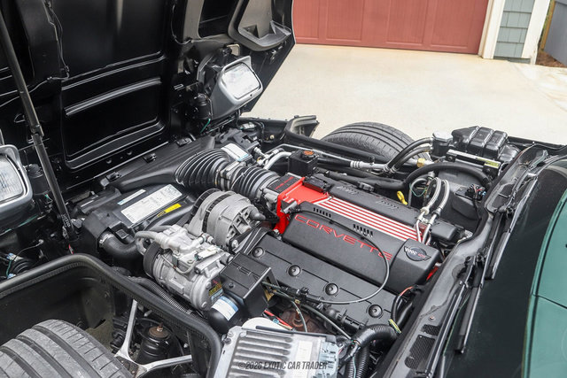 Used 1996 Chevrolet Corvette Convertible RWD image 24
