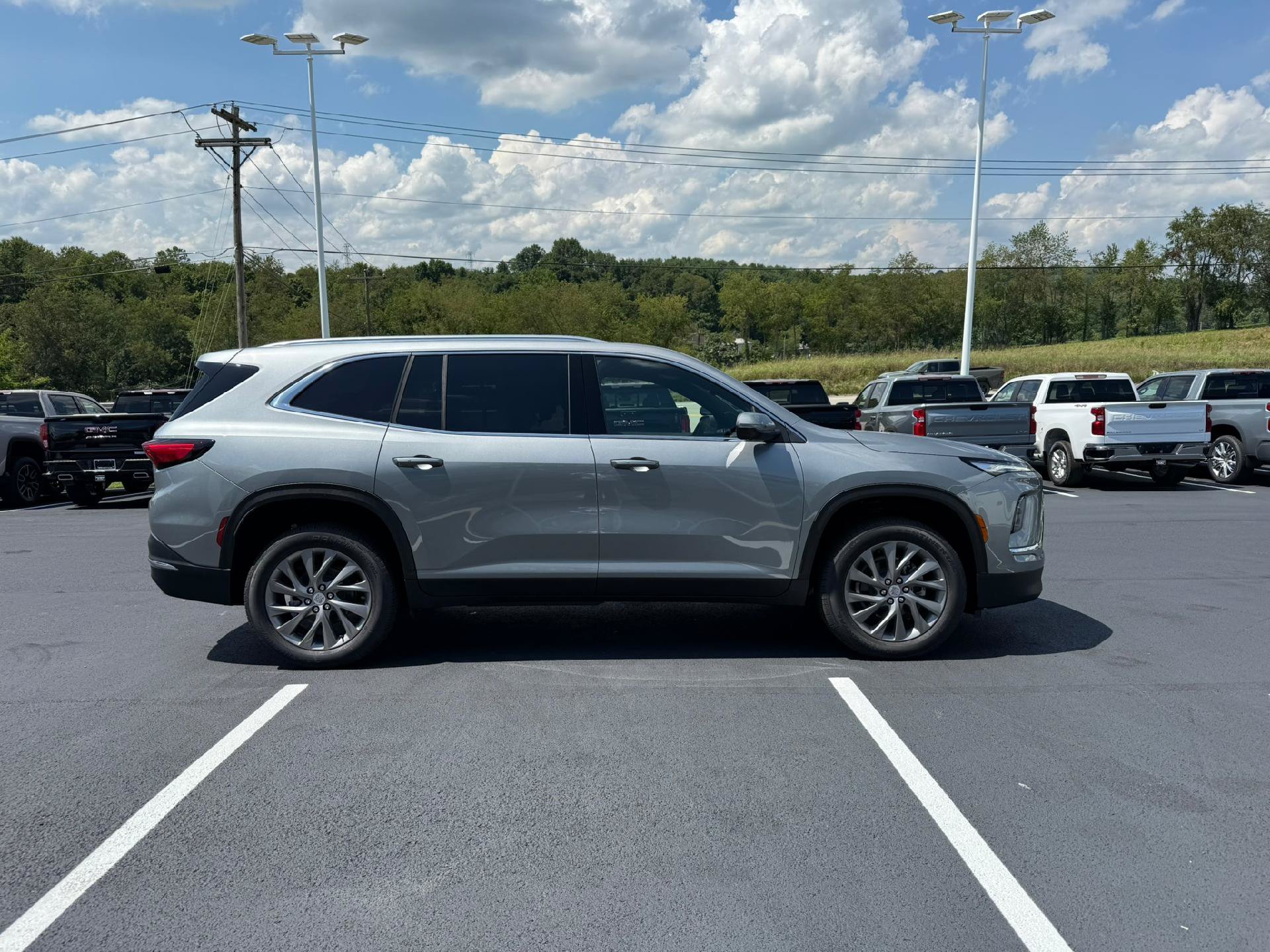 New 2026 Buick Enclave Preferred AWD/4WD image 6