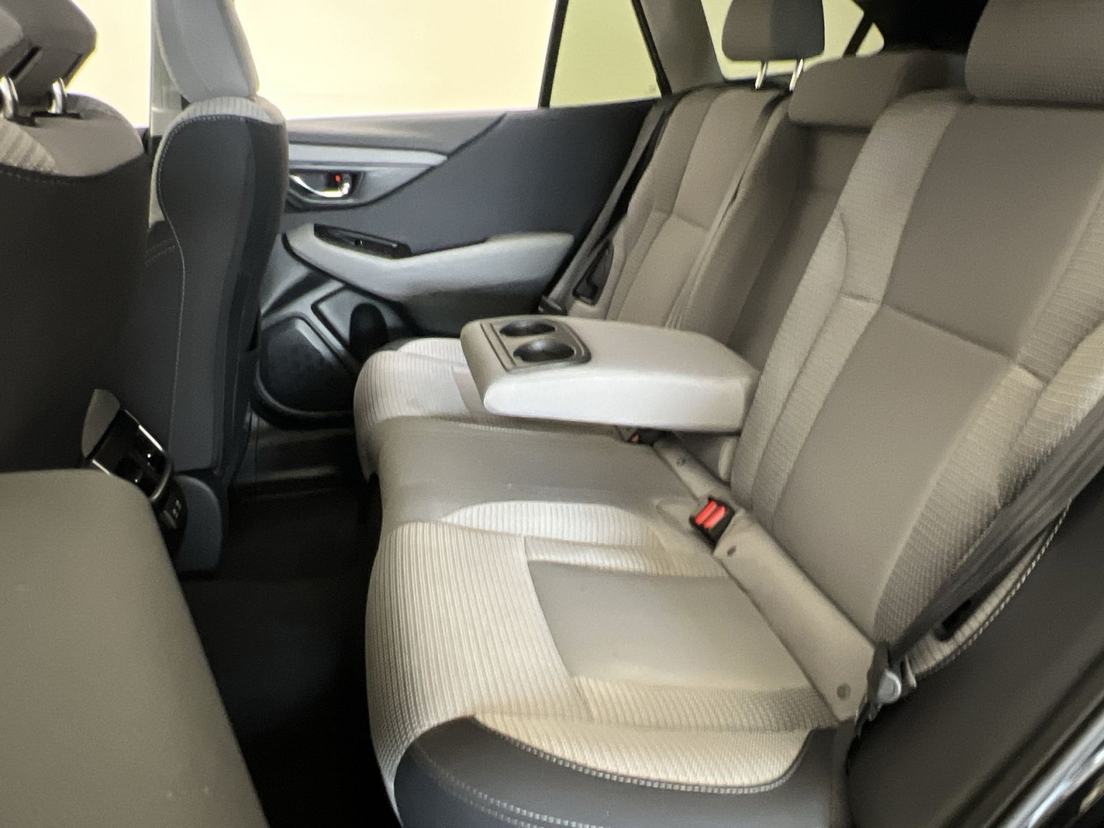 Used 2022 Subaru Outback Premium AWD/4WD image 23