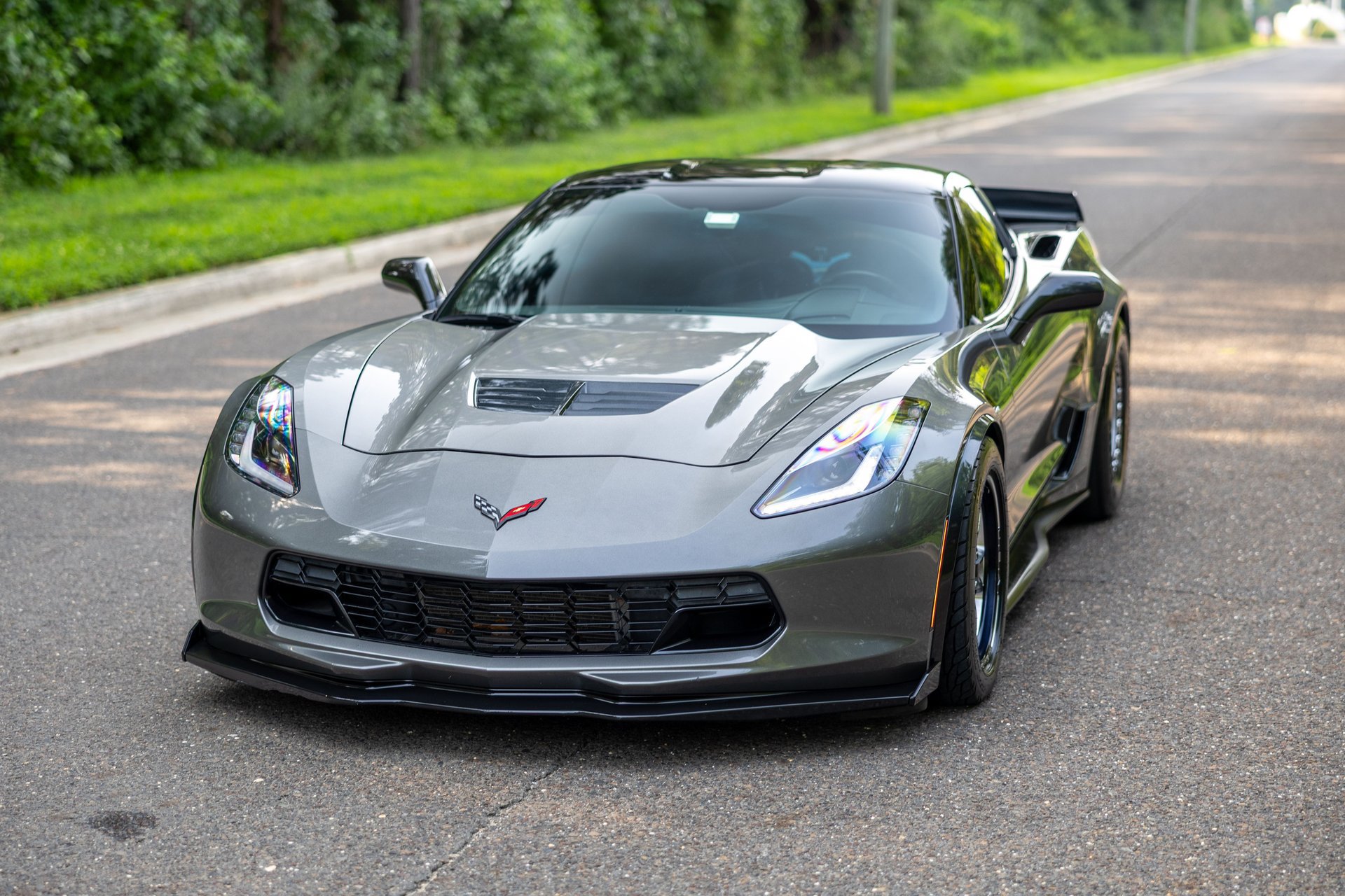 Used 2016 Chevrolet Corvette Z06 w/ Battery Protection Package RWD image 10