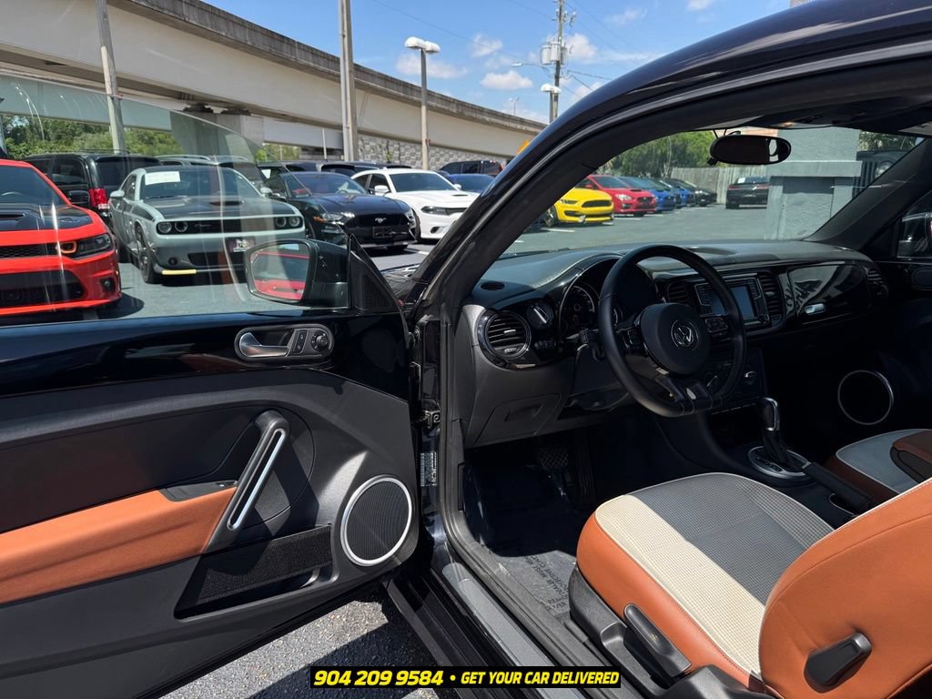 Used 2016 Volkswagen Beetle 1.8T Classic FWD image 20