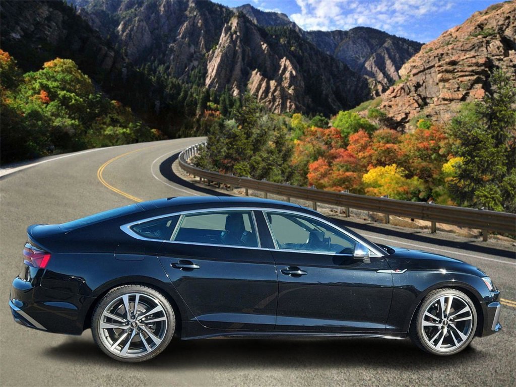 Used 2022 Audi S5 Premium Plus image 2