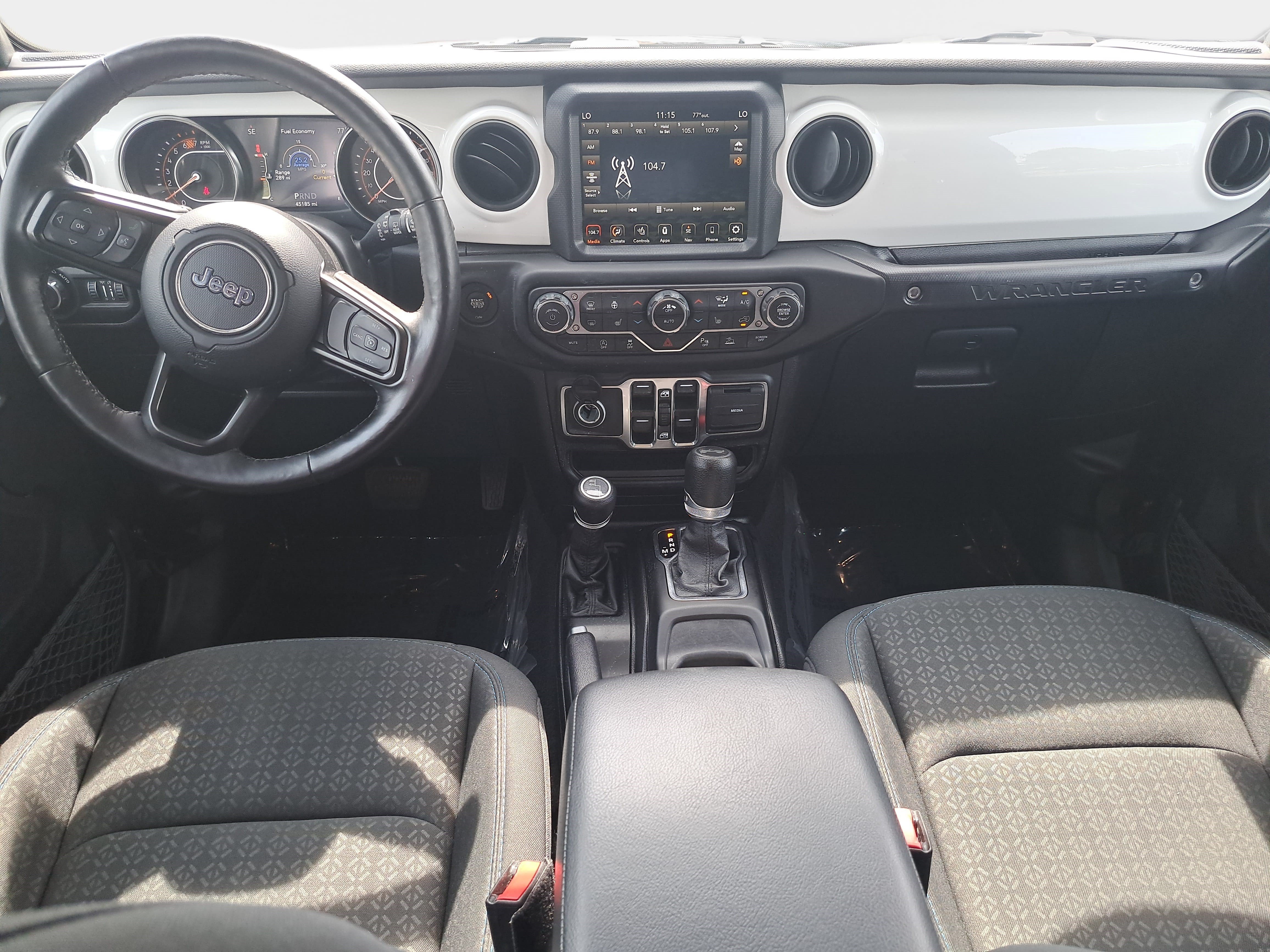 Used 2021 Jeep Wrangler Unlimited Sport AWD/4WD image 9