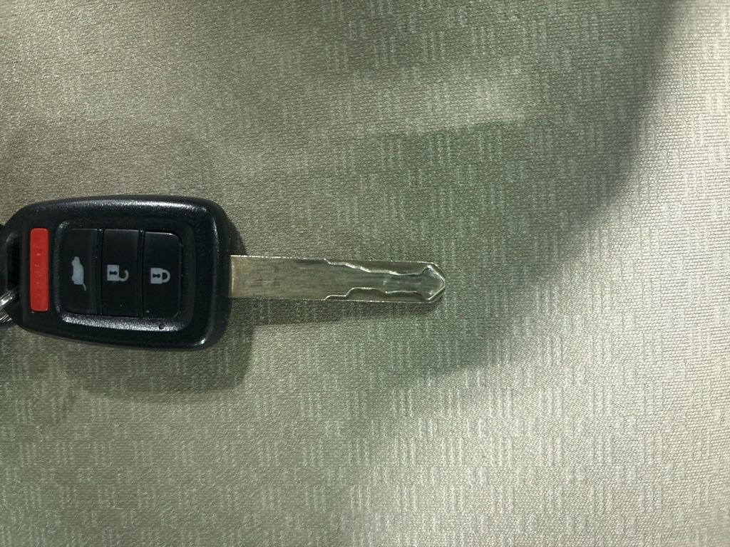 Used 2015 Honda CR-V LX image 29