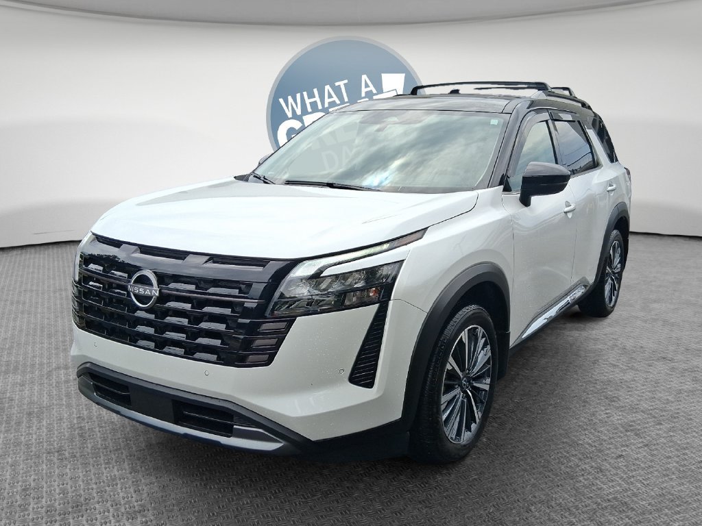 Used 2026 Nissan Pathfinder Platinum w/ Cargo Package FWD image 8