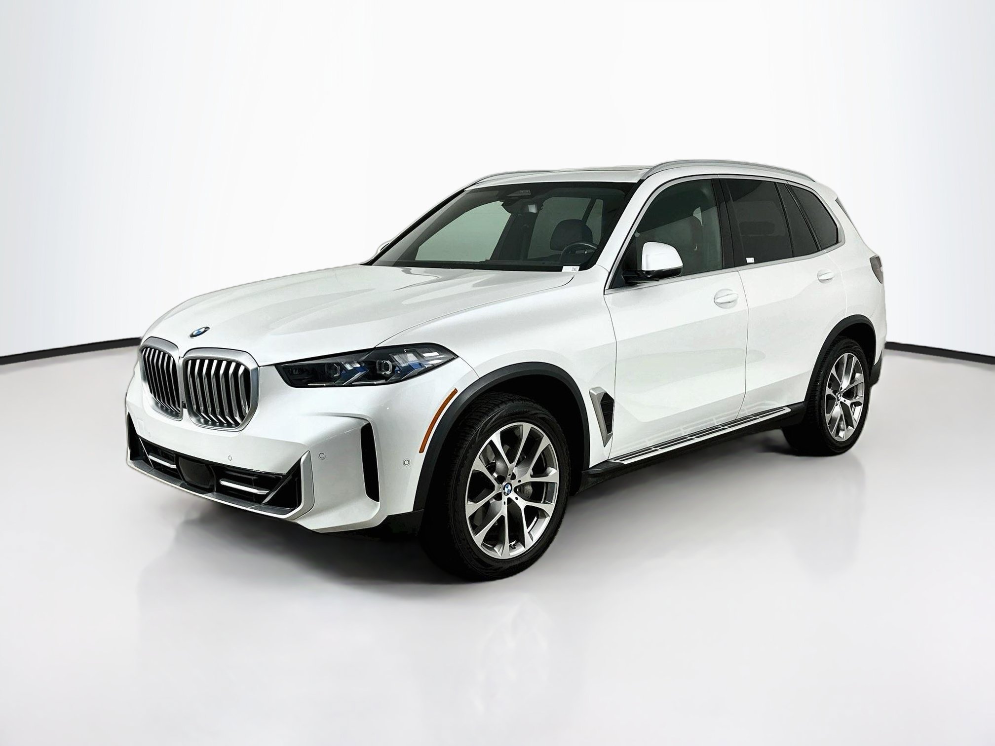 Used 2024 BMW X5 sDrive40i RWD image 3
