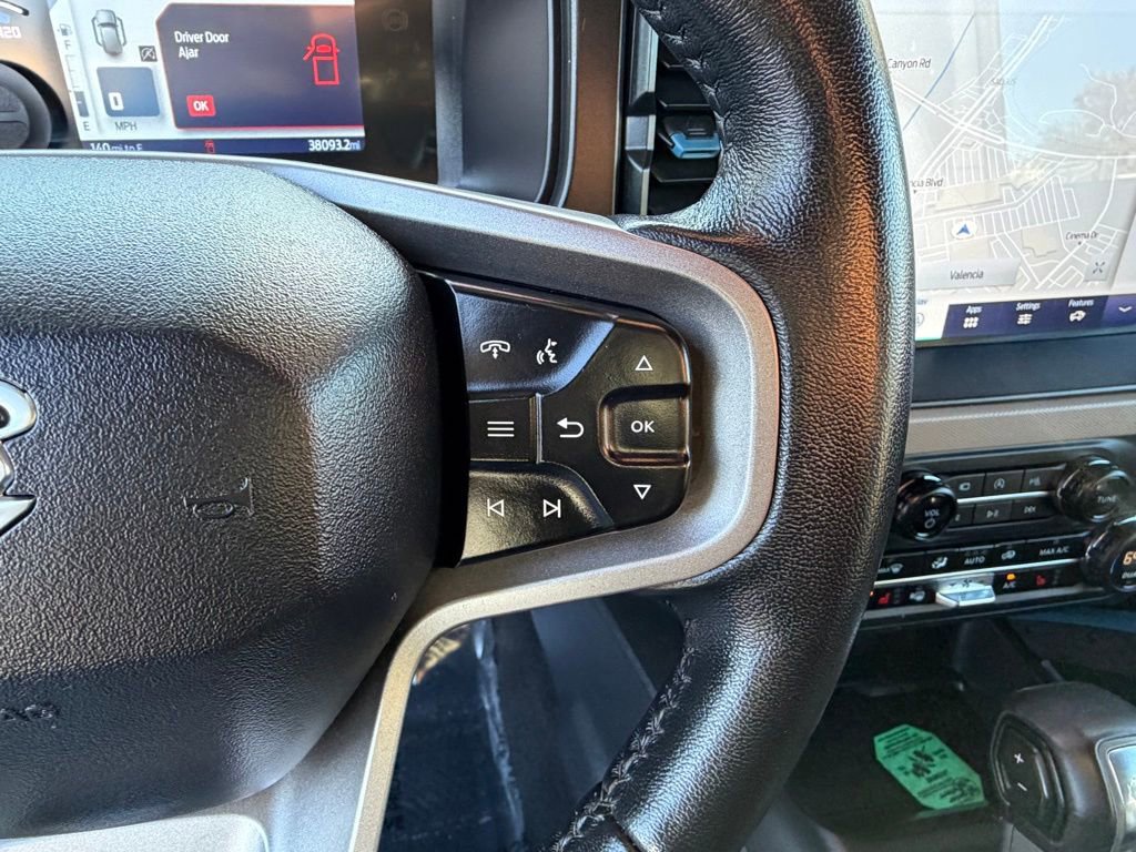 Used 2023 Ford Bronco Wildtrak image 23