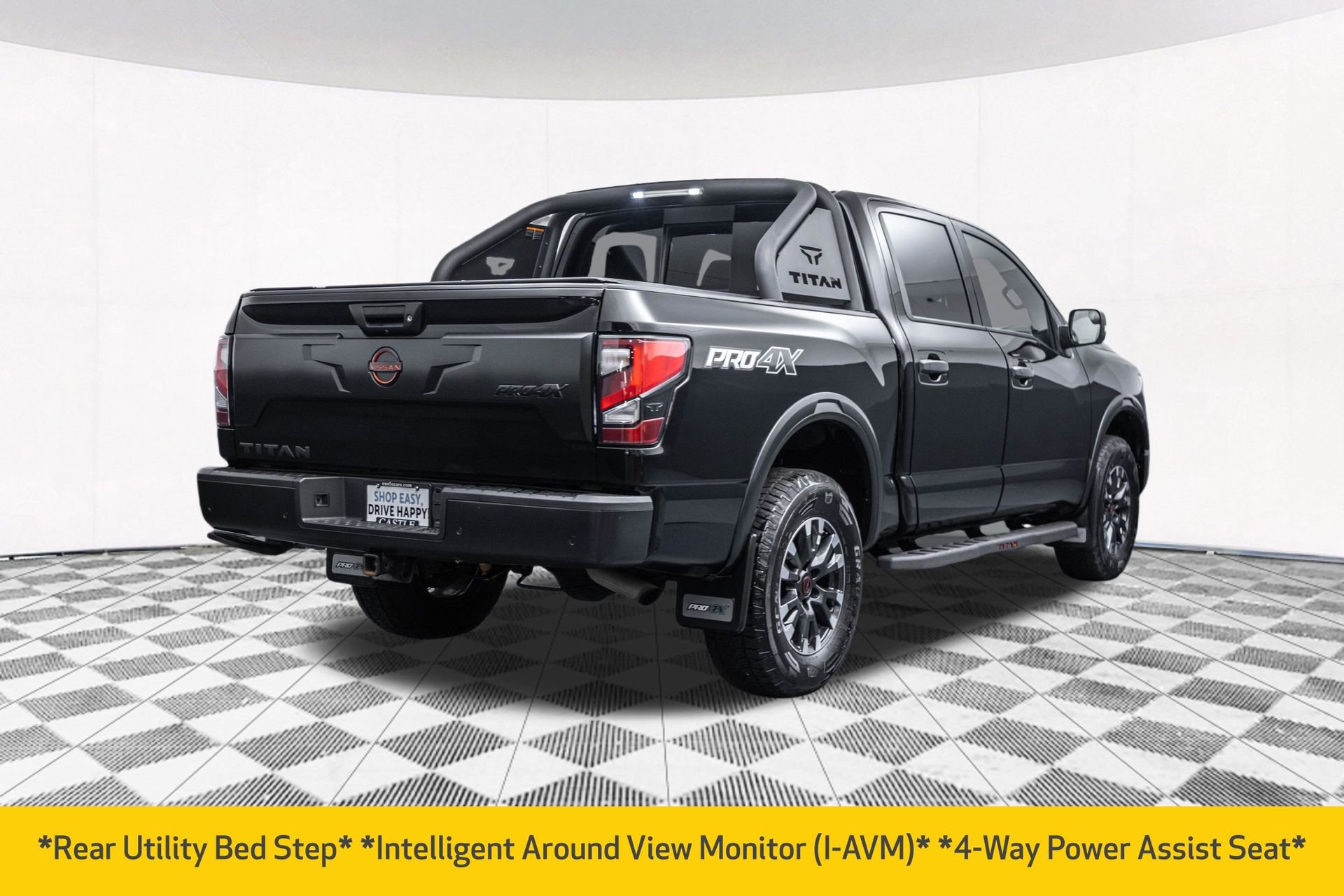 Used 2023 Nissan Titan PRO-4X w/ Pro-4x Convenience Package AWD/4WD image 14