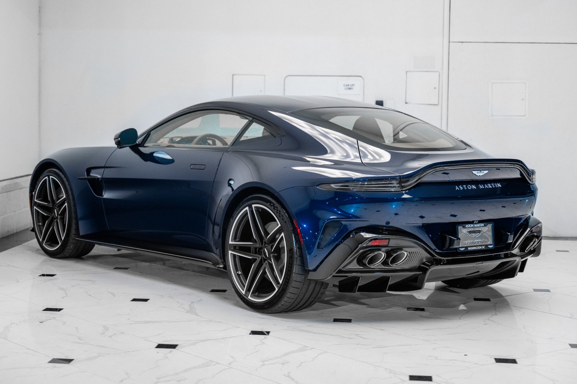 New 2026 Aston Martin V8 Vantage Coupe image 2