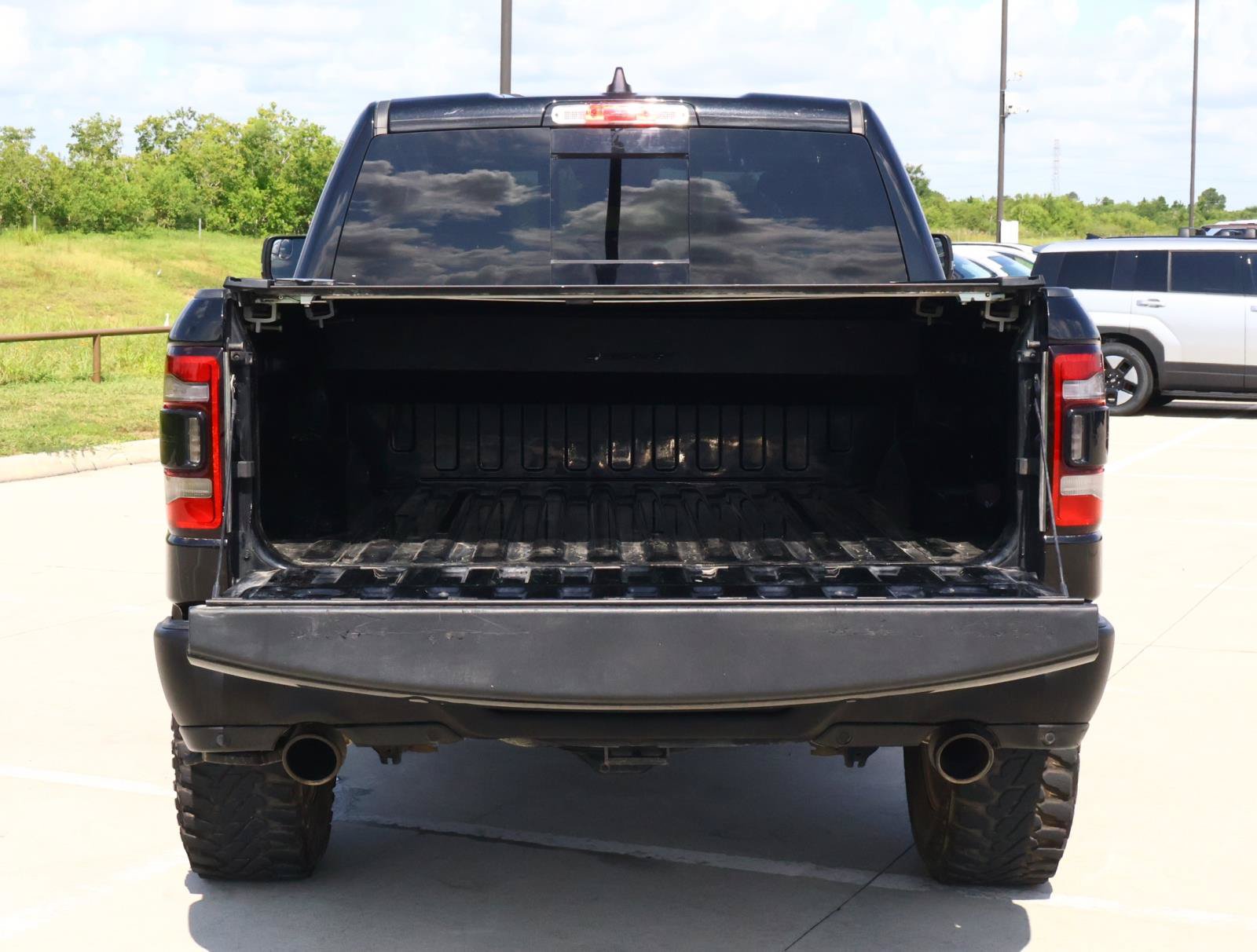 Used 2023 RAM 1500 Rebel w/ Rebel Level 2 Equipment Group AWD/4WD image 10