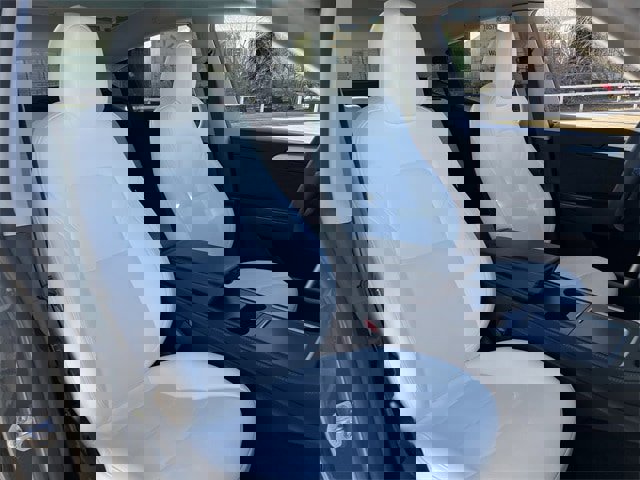 Used 2023 Tesla Model Y Long Range image 30