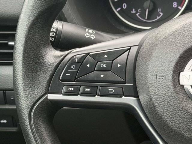 Used 2024 Nissan Sentra SV FWD image 22