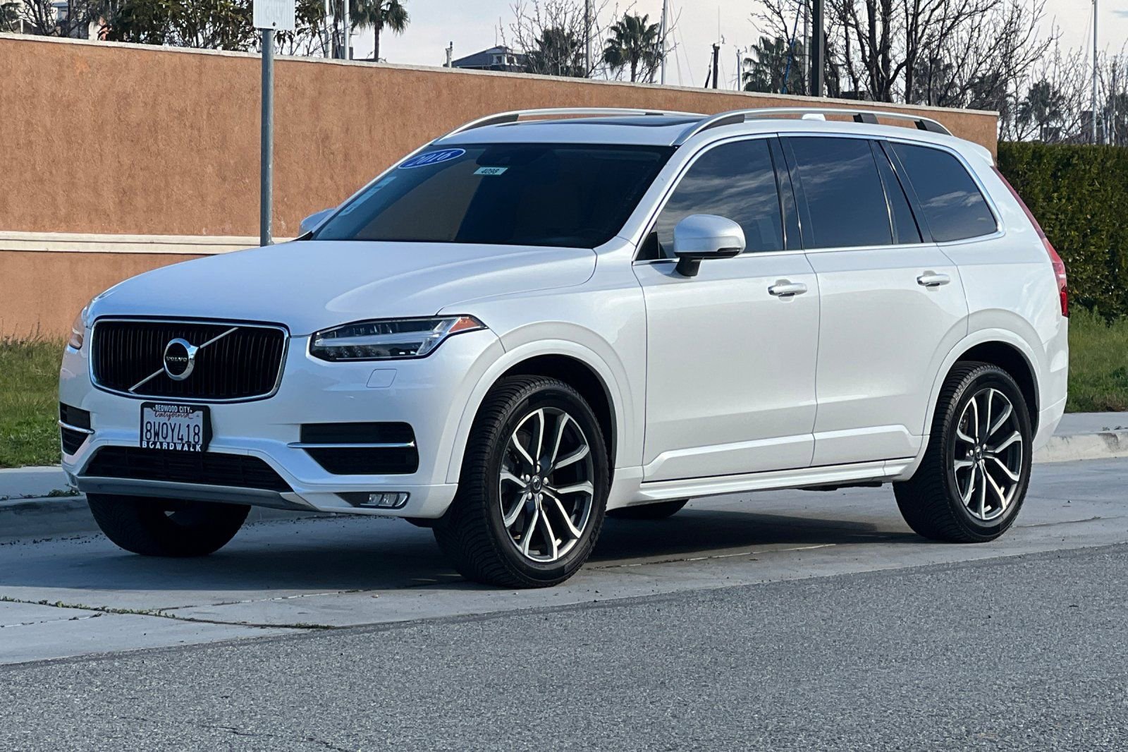 Used 2016 Volvo XC90 T6 Momentum w/ Protection Package Plus image 8