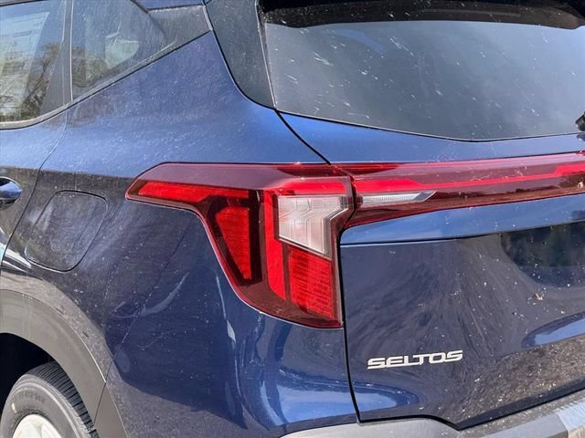 New 2026 Kia Seltos LX FWD image 21