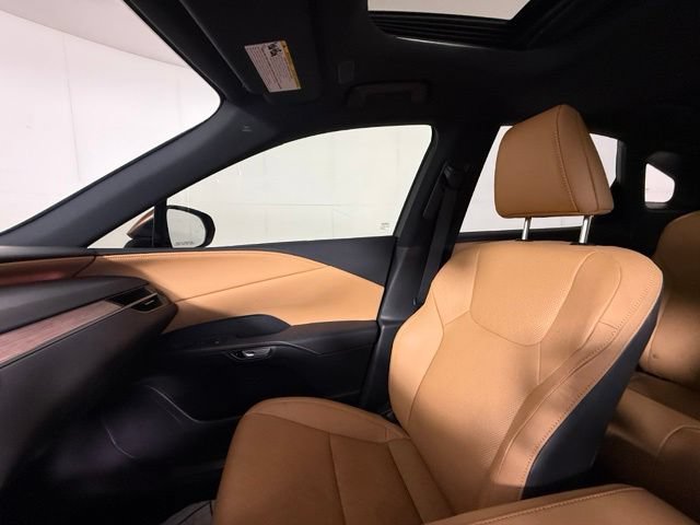 Certified 2023 Lexus RX 350 Premium Plus w/ Cold Area Package AWD/4WD image 15