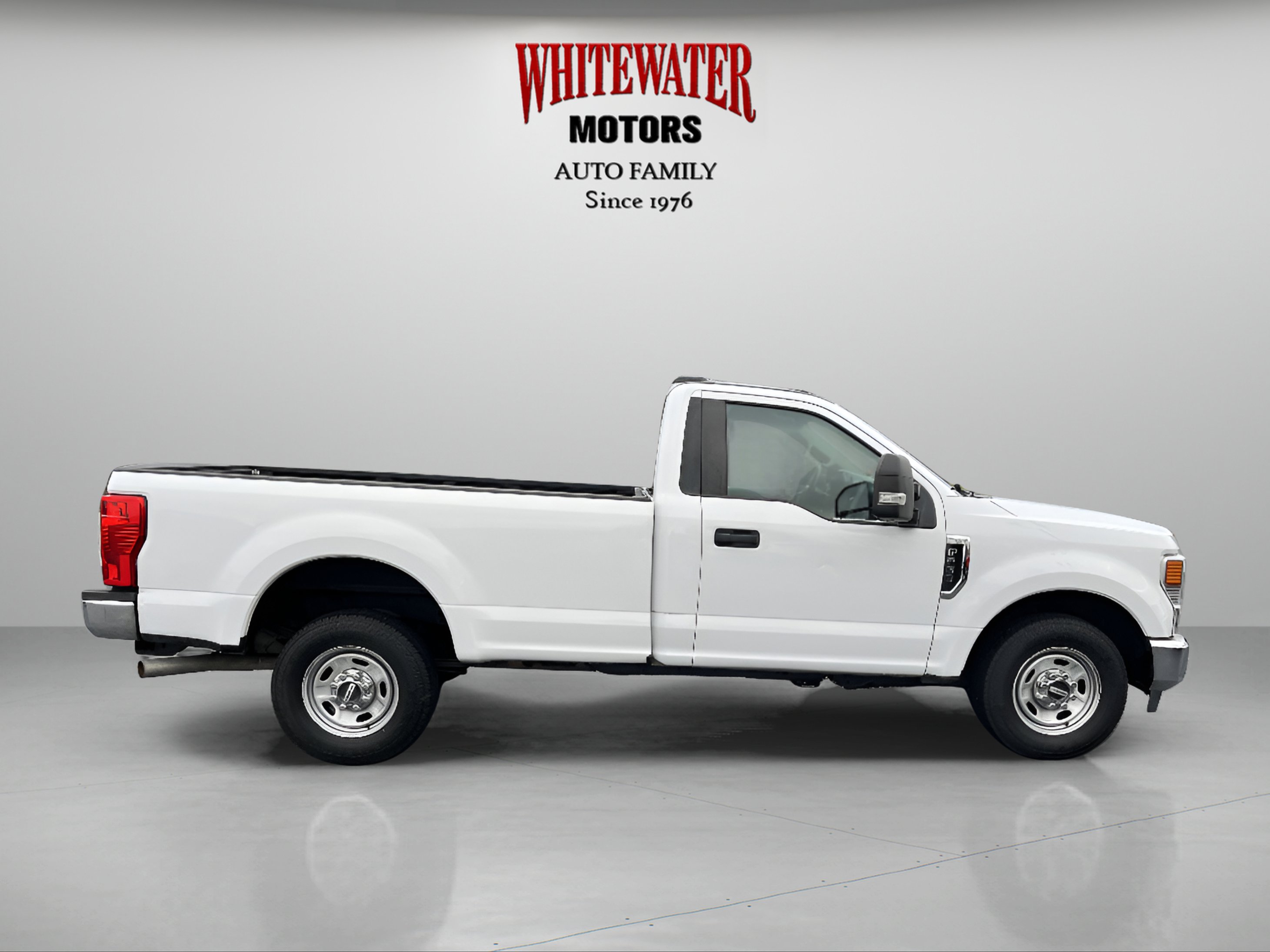 Used 2020 Ford F250 XL w/ Power Equipment Group image 6
