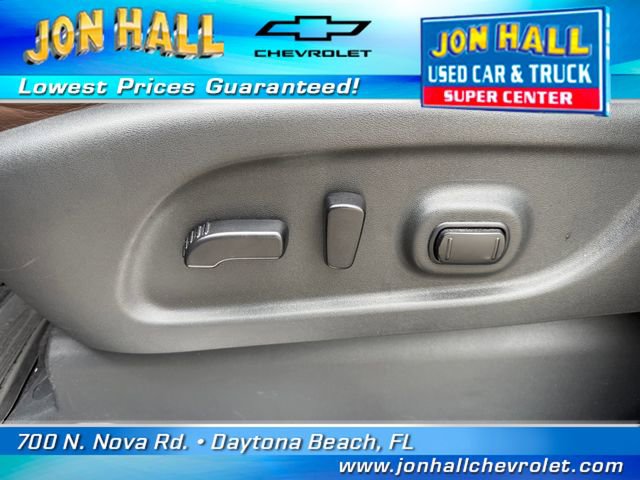 Used 2017 Nissan Titan Platinum Reserve AWD/4WD image 22