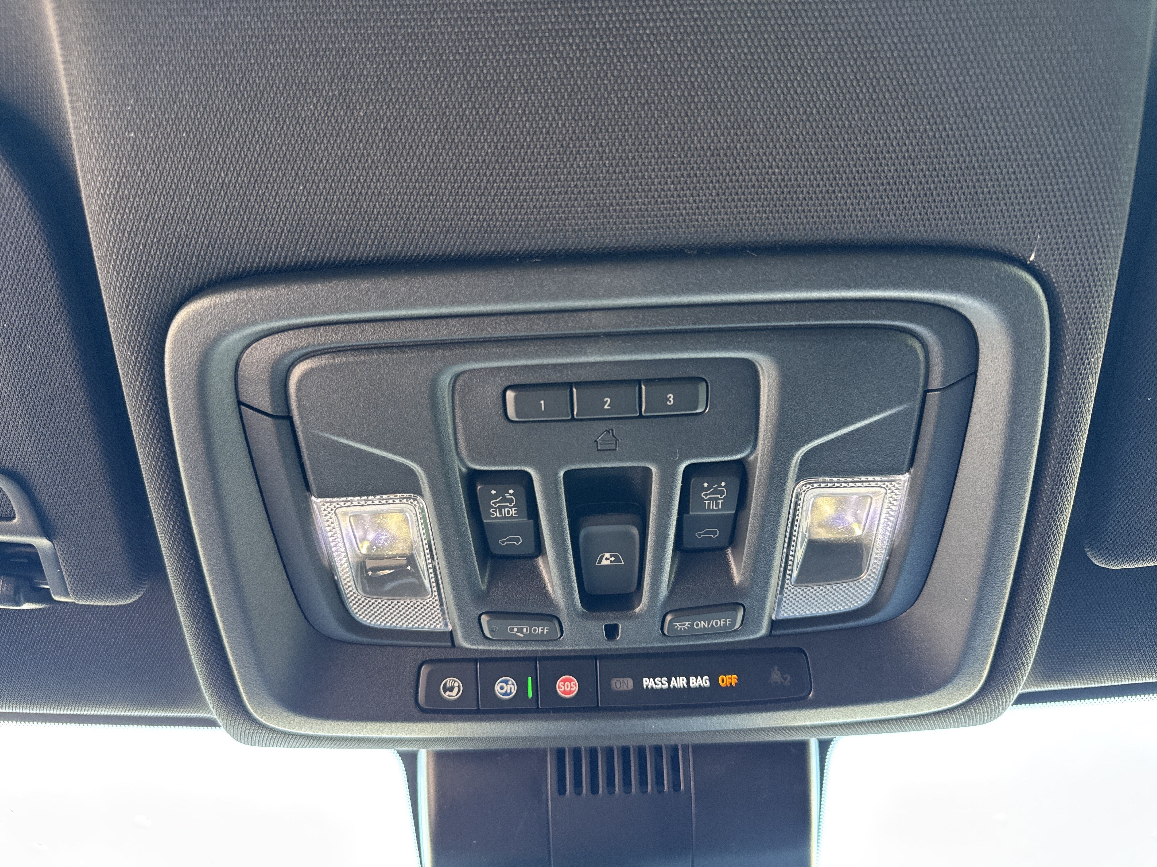 New 2026 GMC Sierra 1500 AT4 w/ AT4 Premium Package AWD/4WD image 28