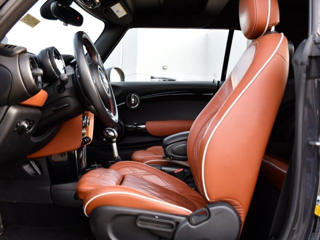 Used 2019 MINI Cooper S image 15