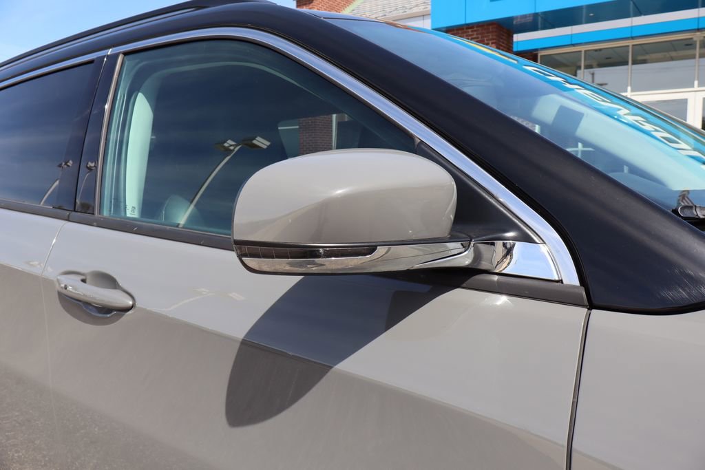 Used 2019 Jeep Compass Limited AWD/4WD image 2