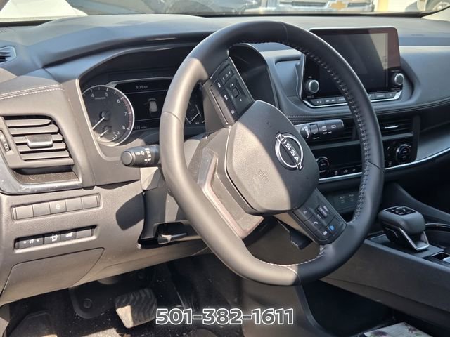 Certified 2025 Nissan Rogue SV w/ SV Premium Package FWD image 10