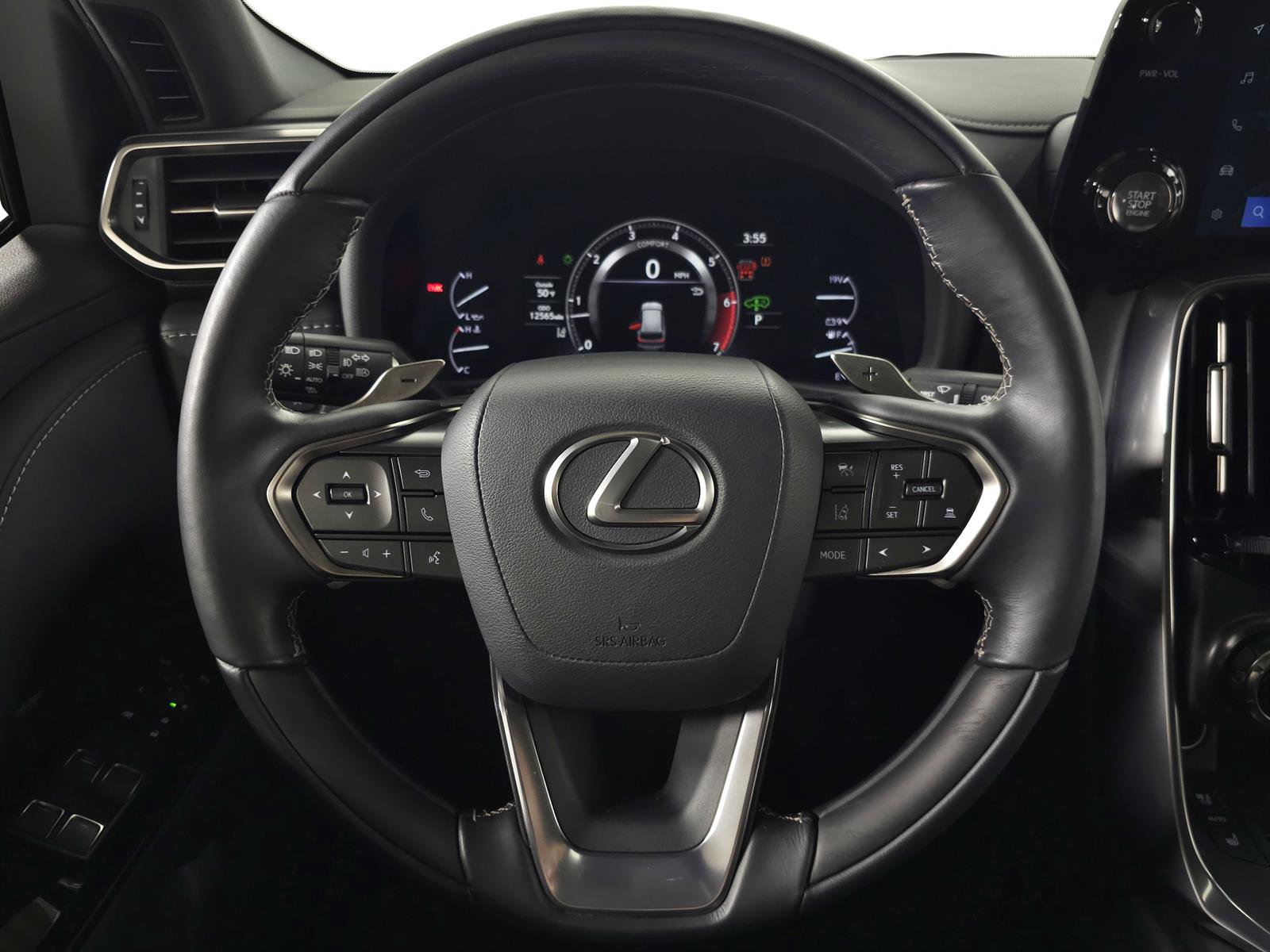 Used 2024 Lexus LX 600 4WD w/ Appearance Package image 19